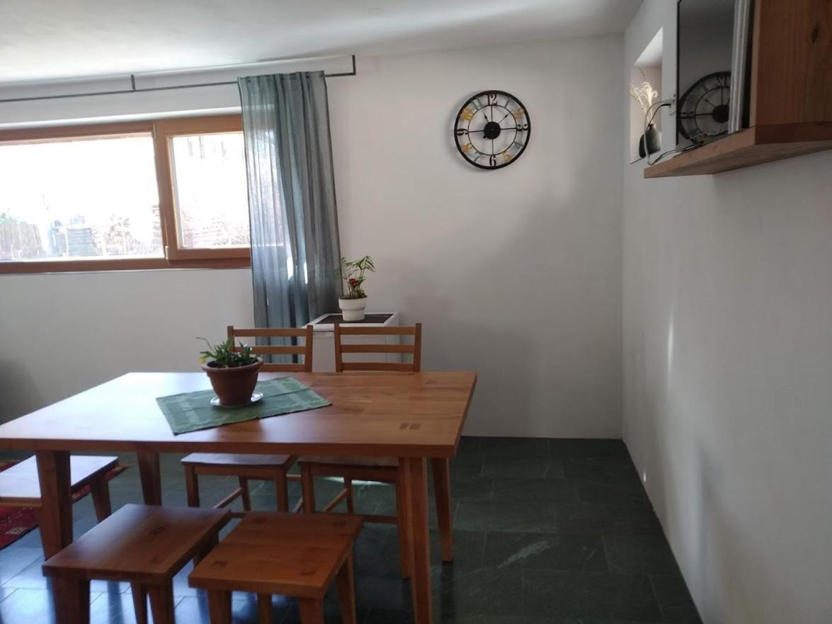Haus18 Apartment Sluderno Bagian luar foto